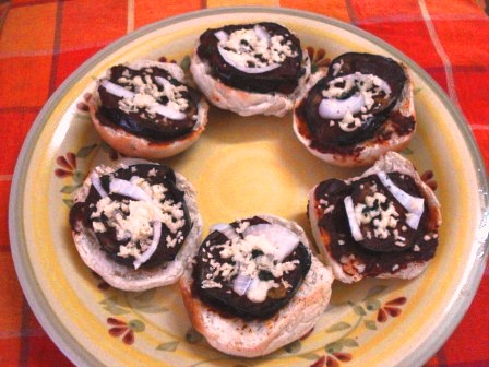 monai bread pizza monai bread pizza picture
